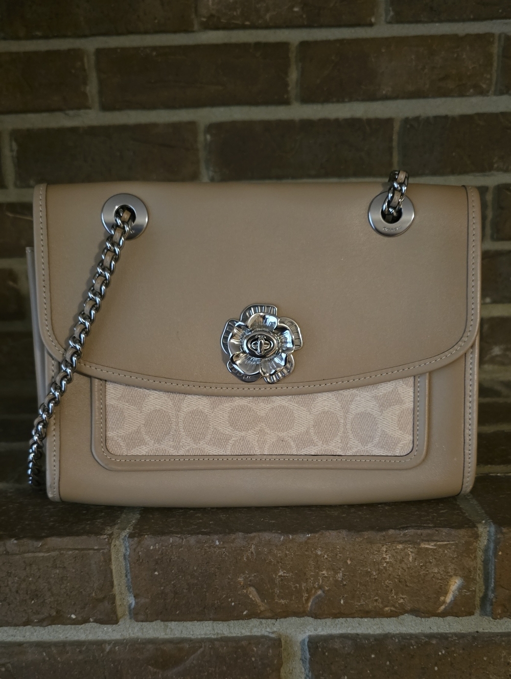 Coach Parker 26  With Signature Canvas  Chain Shoulder Handbag